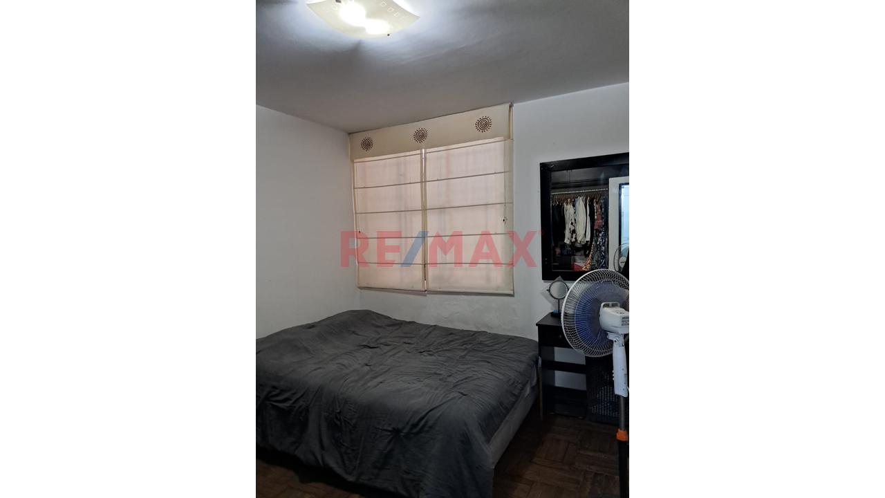 Venta De Amplio Departamento En Primer Piso En Urbanizacion La Colonial En El Callao — foto 7