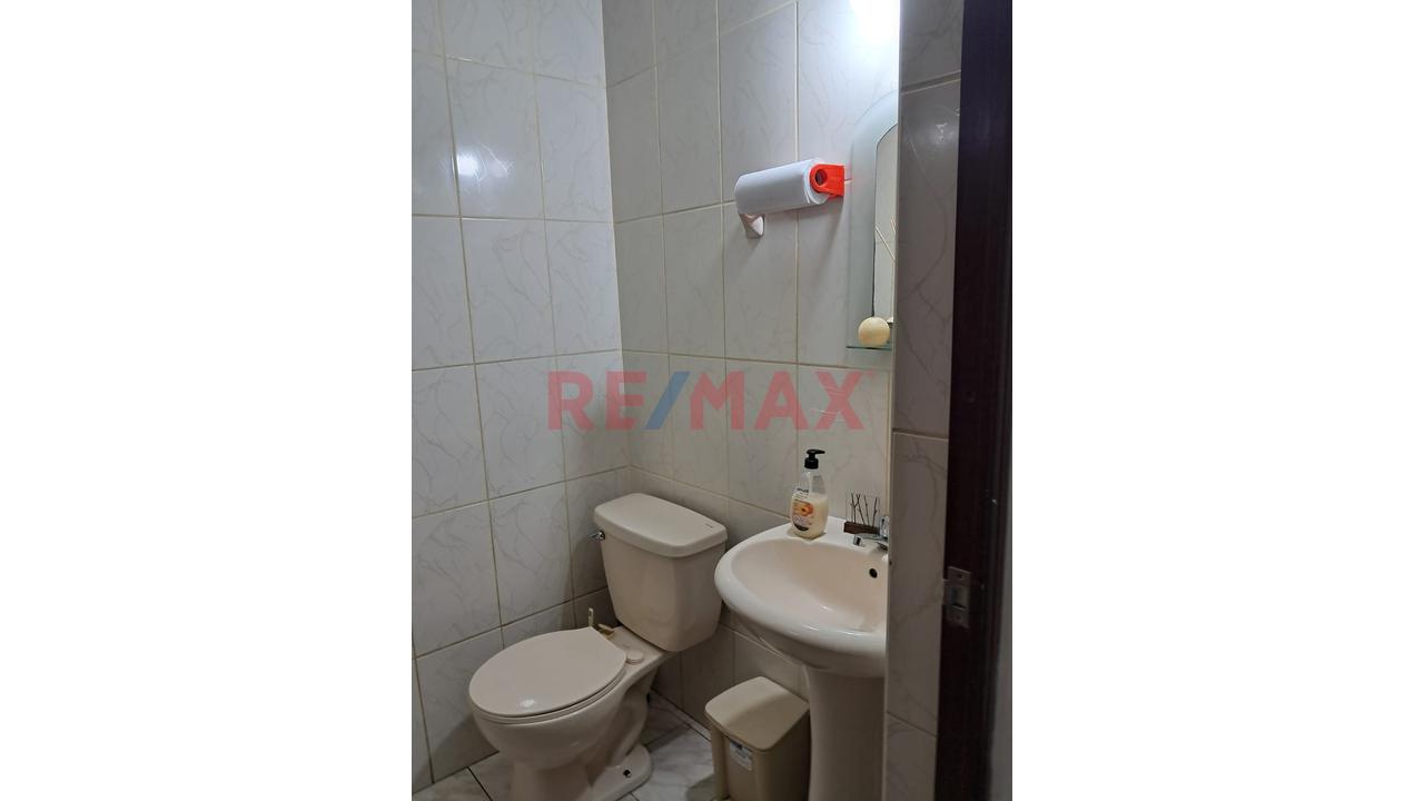 Venta De Amplio Departamento En Primer Piso En Urbanizacion La Colonial En El Callao — foto 12