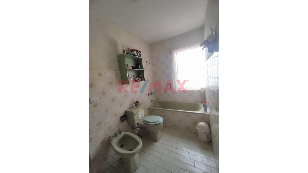 Se Vende Casa De Tres Pisos  De 161.85 M2 En La Perla Callao - 5