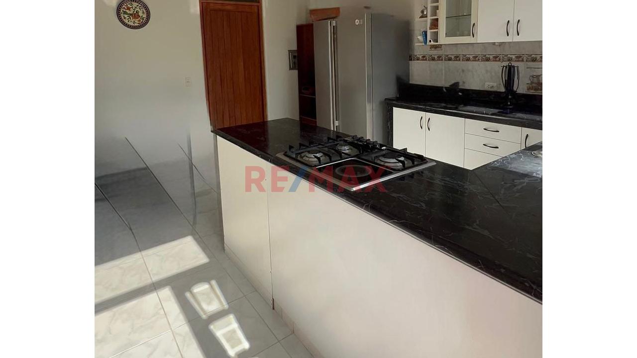 Residencia De Campo Con Amplios Jardines Y Piscina – Los Cóndores, Chaclacayo — foto 13