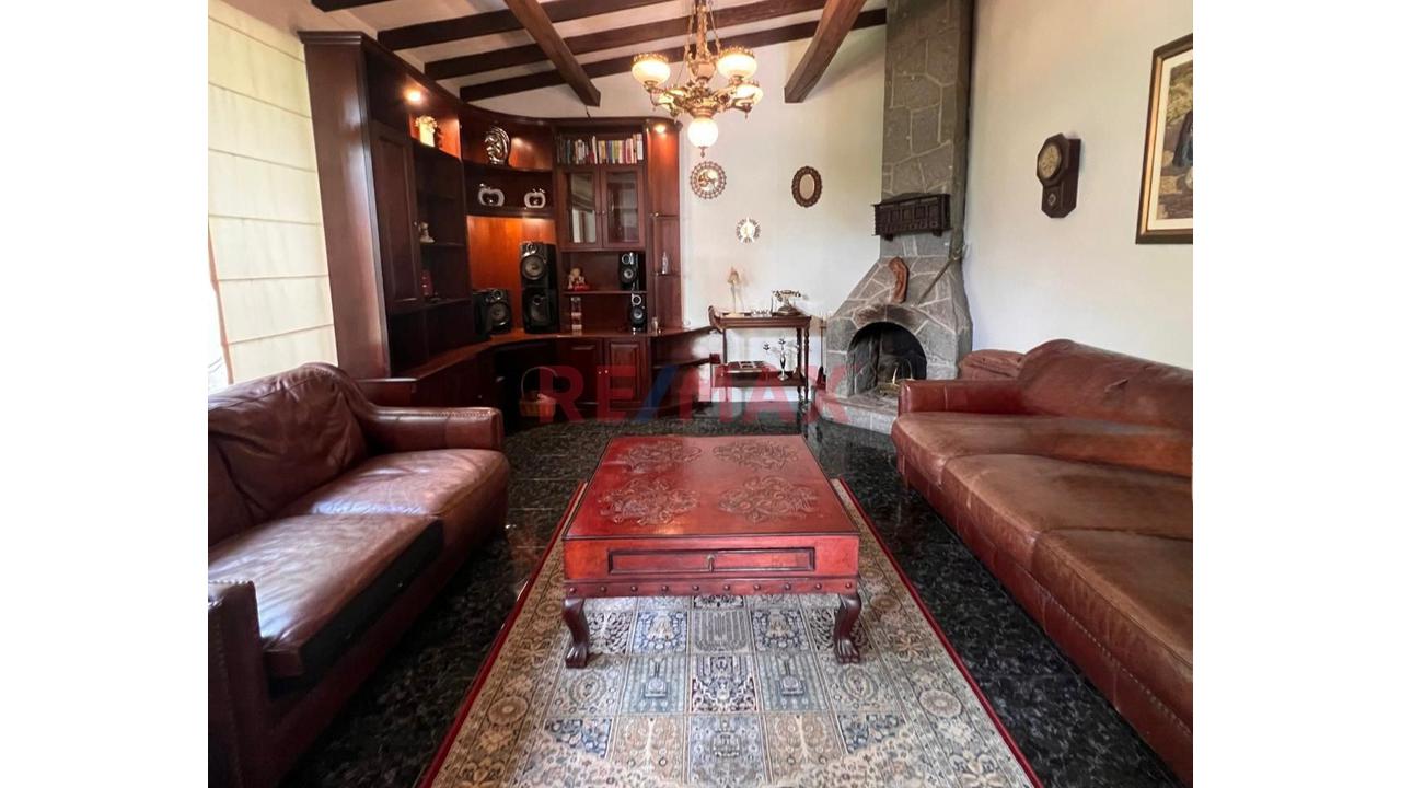 Residencia De Campo Con Amplios Jardines Y Piscina – Los Cóndores, Chaclacayo — foto 8