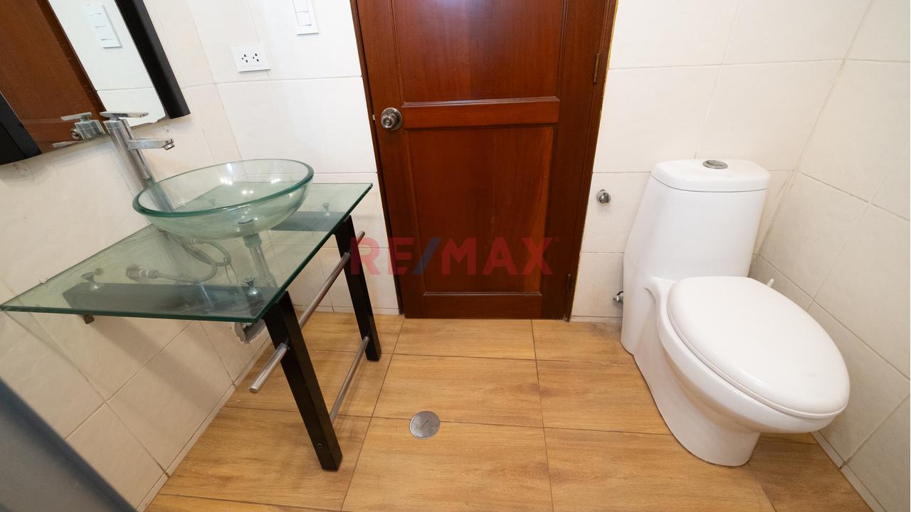 ⭐ ¡Oportunidad  Y Ocasión  En Surco! Amplio Departamento Flat En Primavera/Monterrico — foto 12