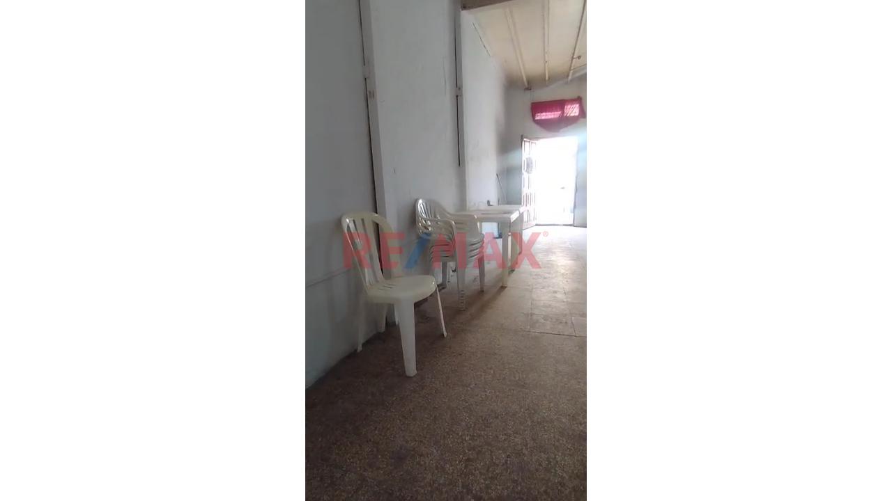 Vendo Casa Como Terreno En Av. Buenos Aires - 10