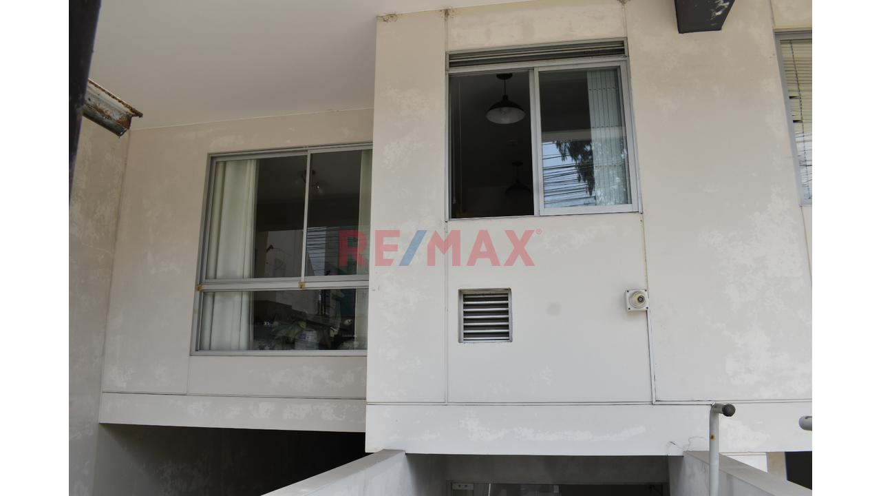 Dpto En 1Er Nivel Elevado De 107 M2 En San Miguel-Vista Exterior Frente A Parque — foto 3