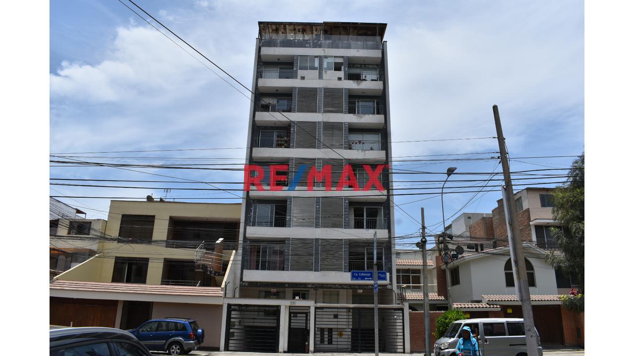 Dpto En 1Er Nivel Elevado De 107 M2 En San Miguel-Vista Exterior Frente A Parque