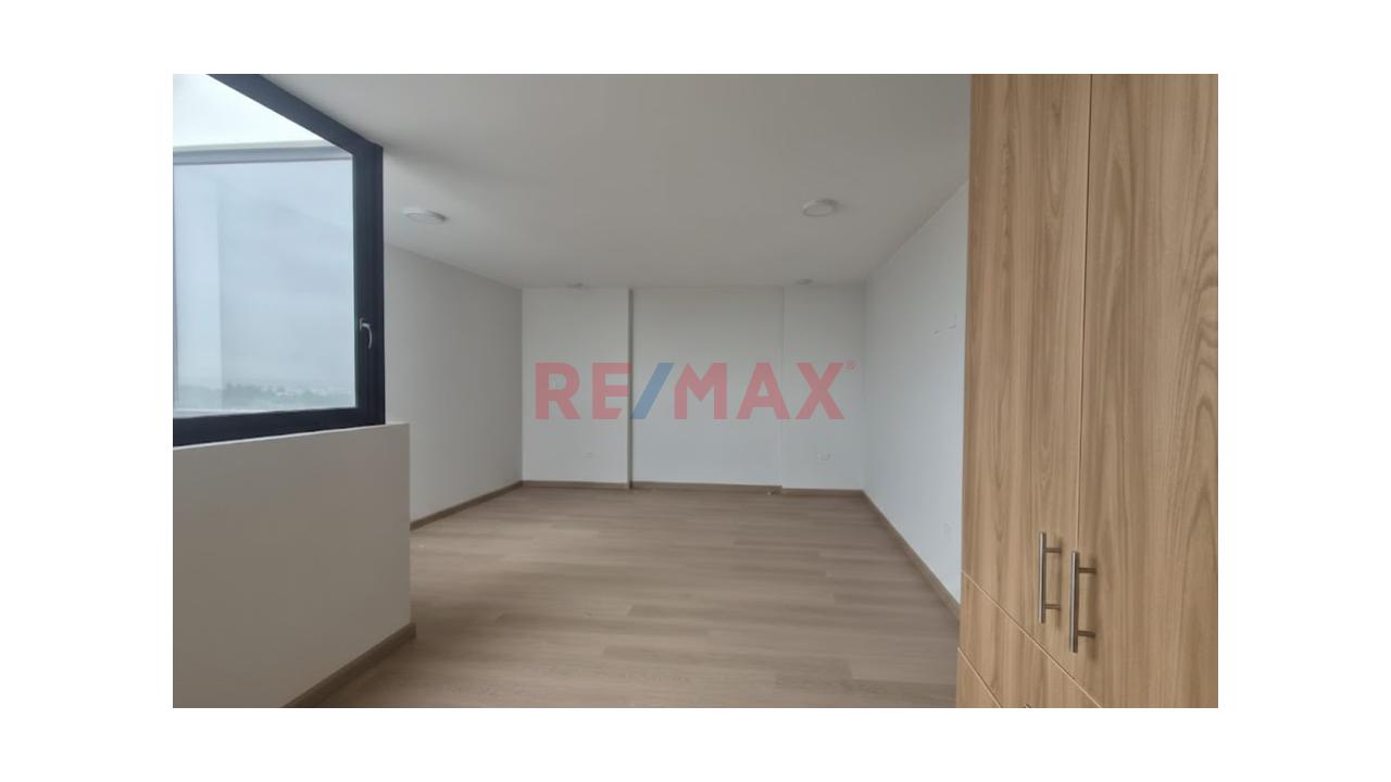 Penthouse En Urb. Bancarios - 3
