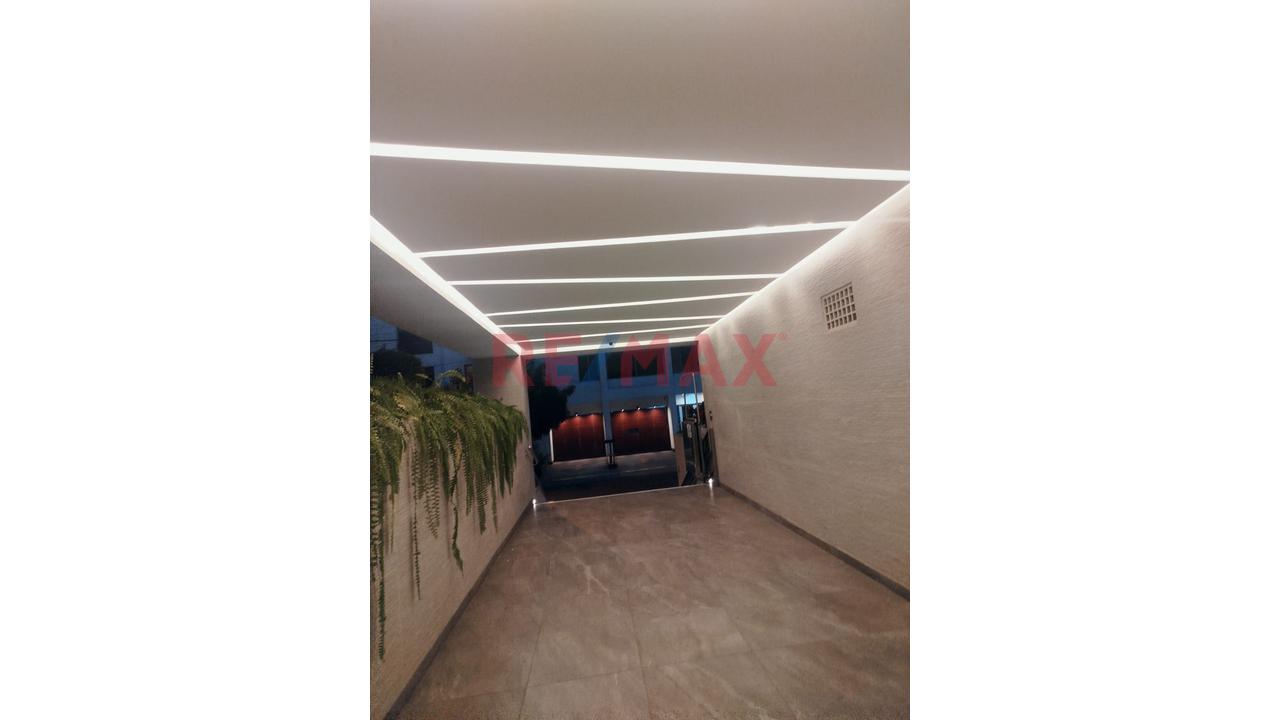 Se Vende Departamento En San Isidro — foto 3