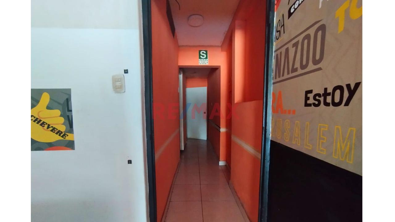 Local Comercial En Alquiler - Los Olivos - 6