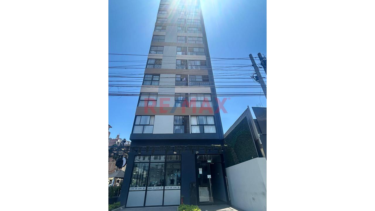 Departamento En Alquiler – Estreno | Amoblado | Piso 17 - 11