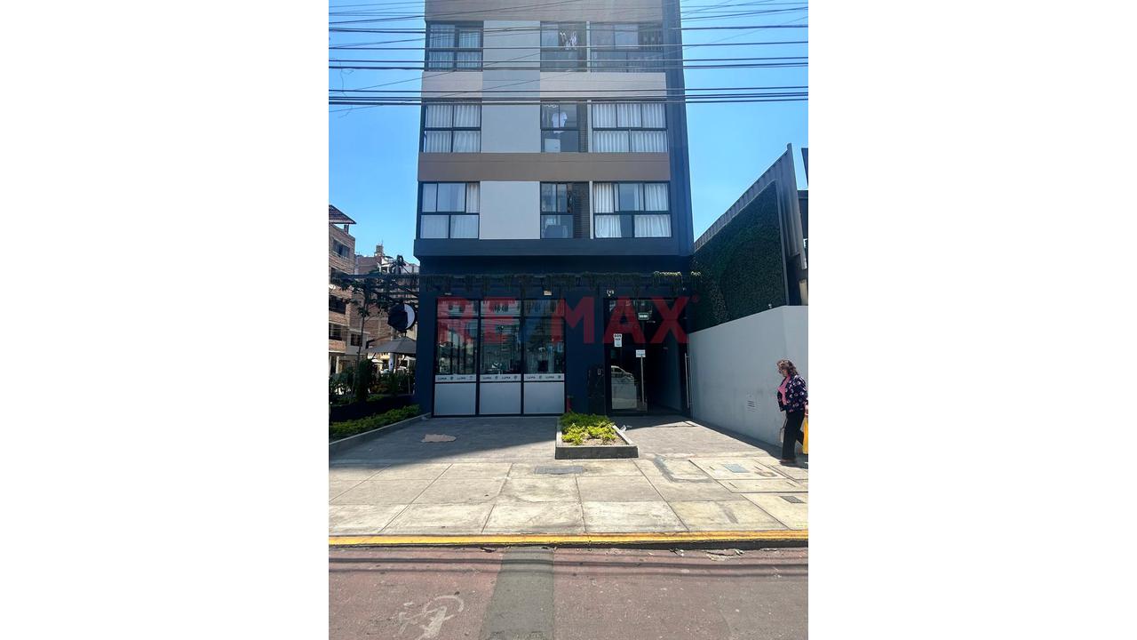 Departamento En Alquiler – Estreno | Amoblado | Piso 17 - 18