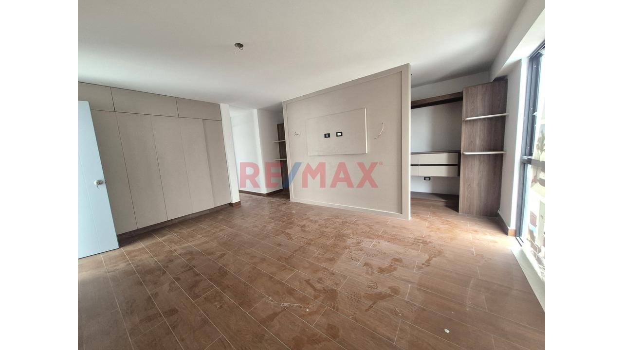 Lujosa Casa En Exclusivo Condominio — foto 13