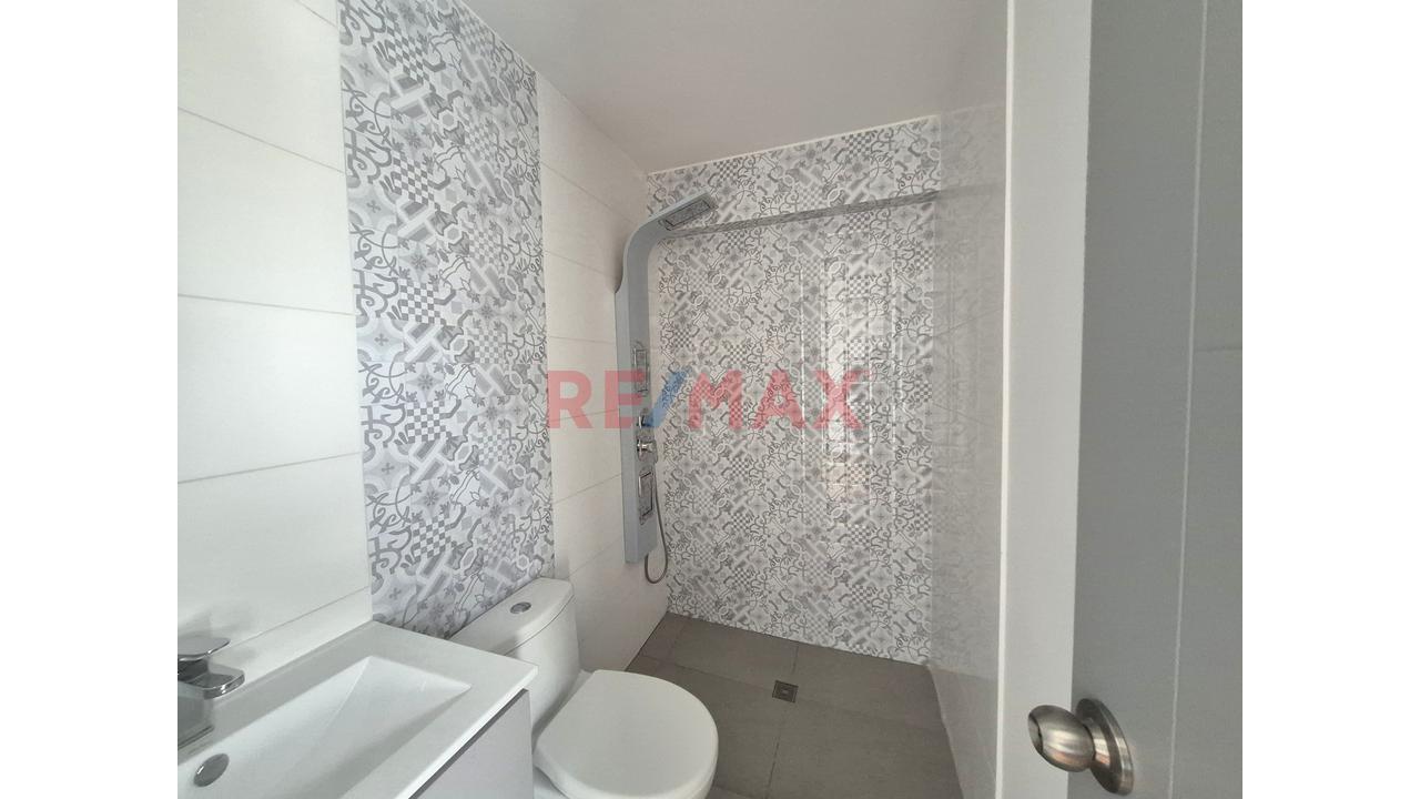 Lujosa Casa En Exclusivo Condominio — foto 10