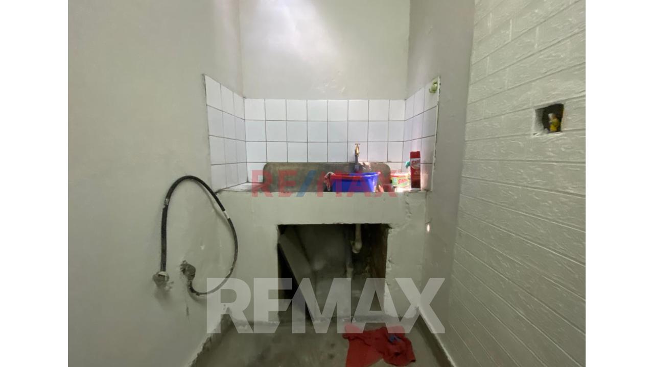 Venta De Casa En Av  Zarumilla  Cda 6 ,De  50 M2 — foto 8