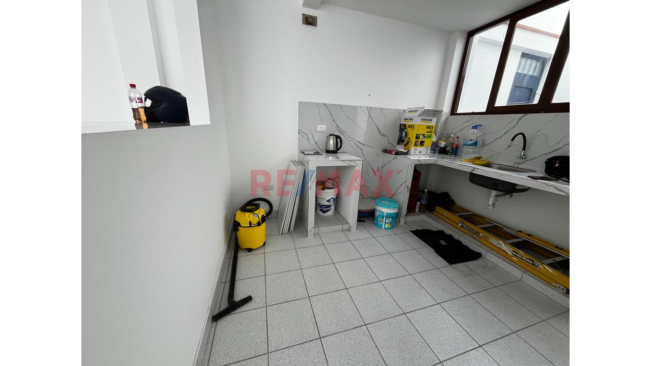 Casa De Playa En Venta En San Bartolo - Precio De Ocasión $179,000 - 15
