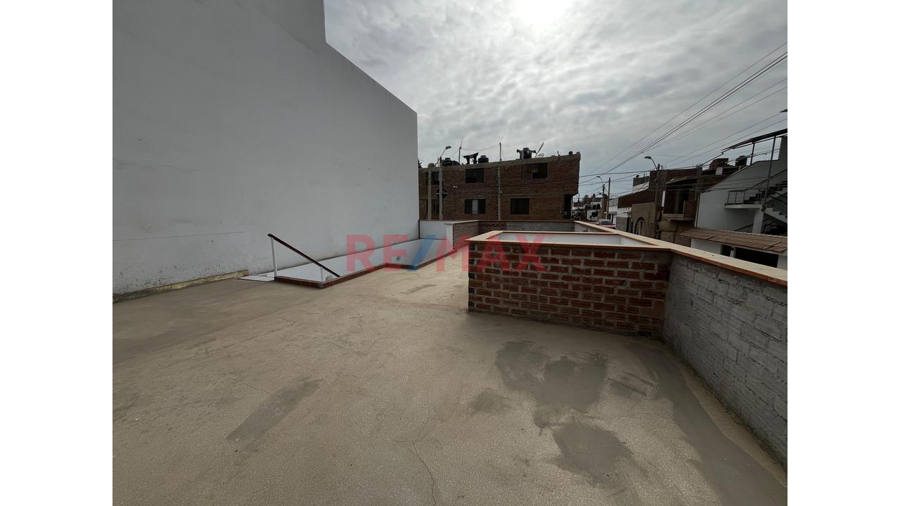 Casa De Playa En Venta En San Bartolo - Precio De Ocasión $179,000 - 9