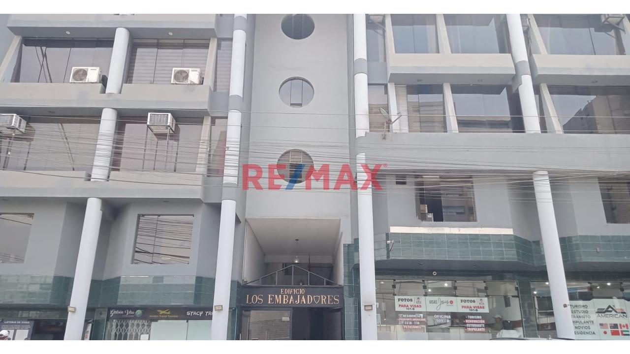 🏥 Se Alquila Consultorio Médico – Urb. El Polo, Surco - 1