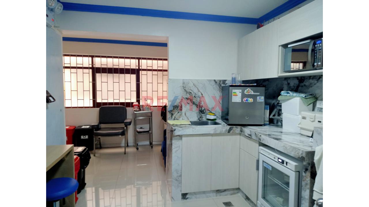 🏥 Se Alquila Consultorio Médico – Urb. El Polo, Surco 📍 - 6