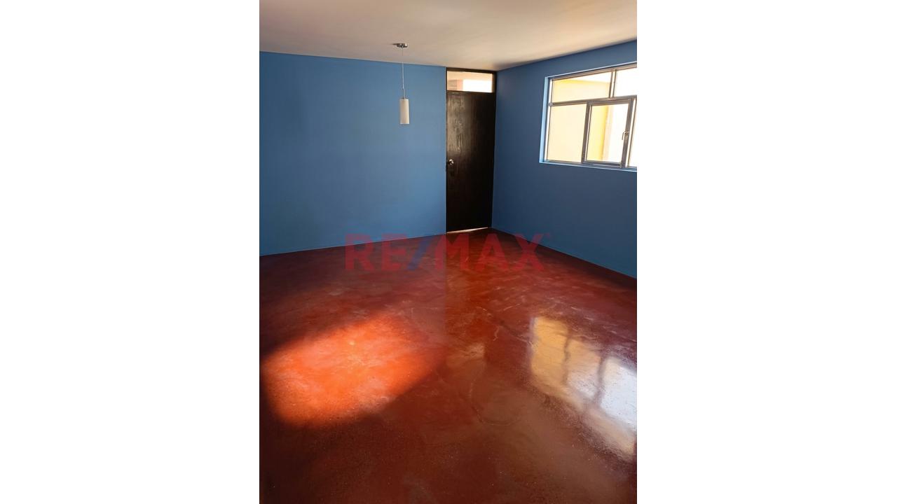 🏡 -Casa Amplia En Previ – Callao-Vive A 5 Min Del Aeropuerto — foto 10