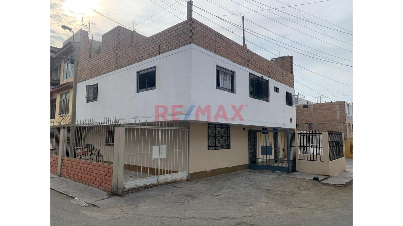 🏡 -Casa Amplia En Previ – Callao-Vive A 5 Min Del Aeropuerto — foto 2