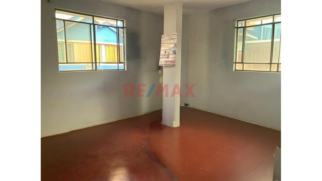 🏡 -Casa Amplia En Previ – Callao-Vive A 5 Min Del Aeropuerto — foto 6