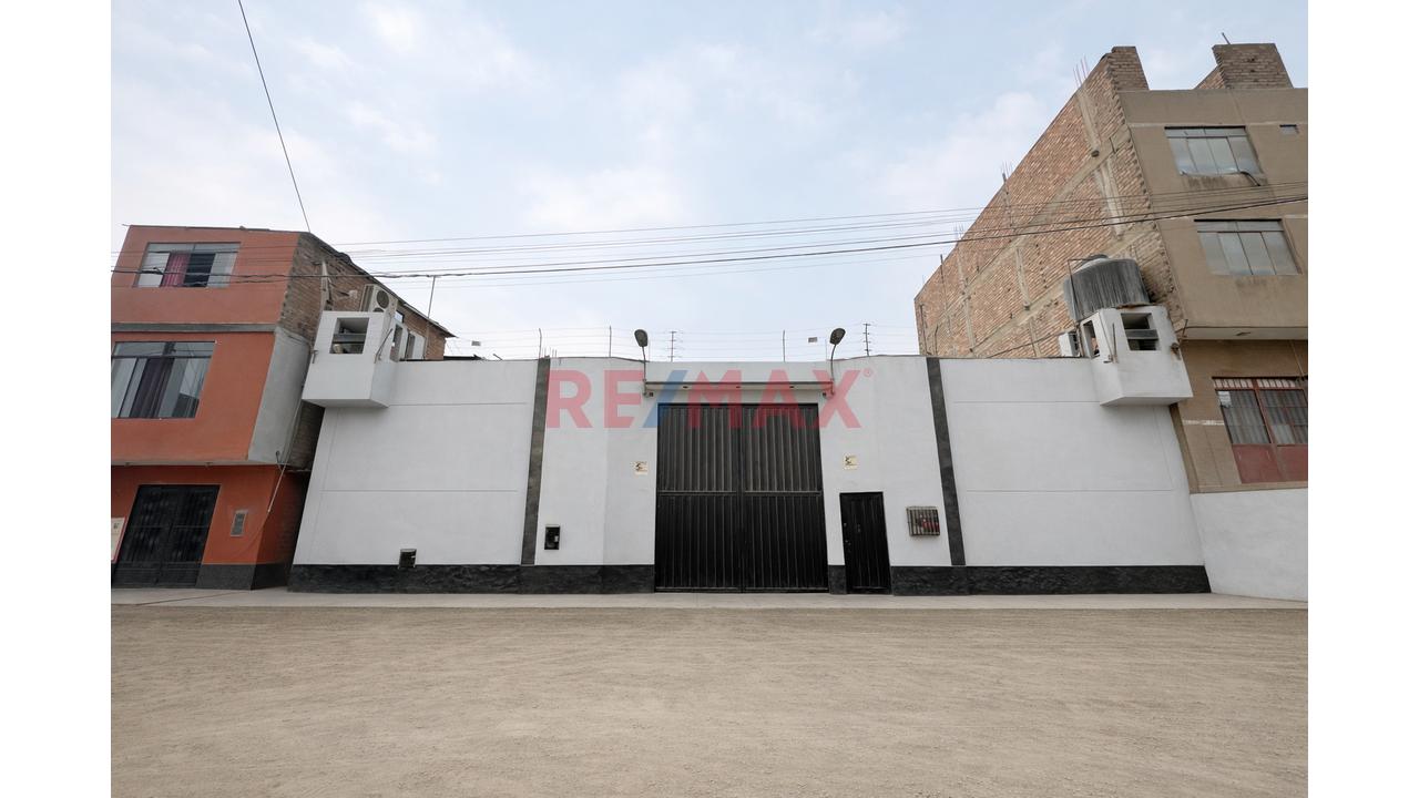 Local Industrial En Venta En Jicamarca Con Patio De Maniobras Y Nave Techada — foto 2