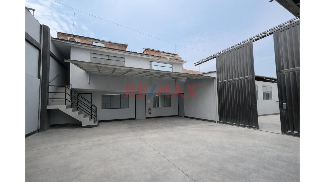 Local Industrial En Venta En Jicamarca Con Patio De Maniobras Y Nave Techada — foto 3