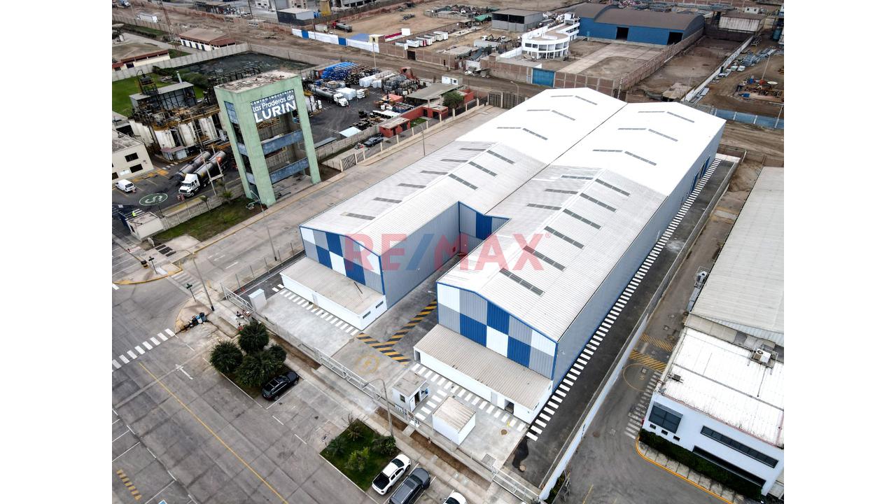 Local Industrial En Venta En Lurín De 3,180M2 Semi Implementado
