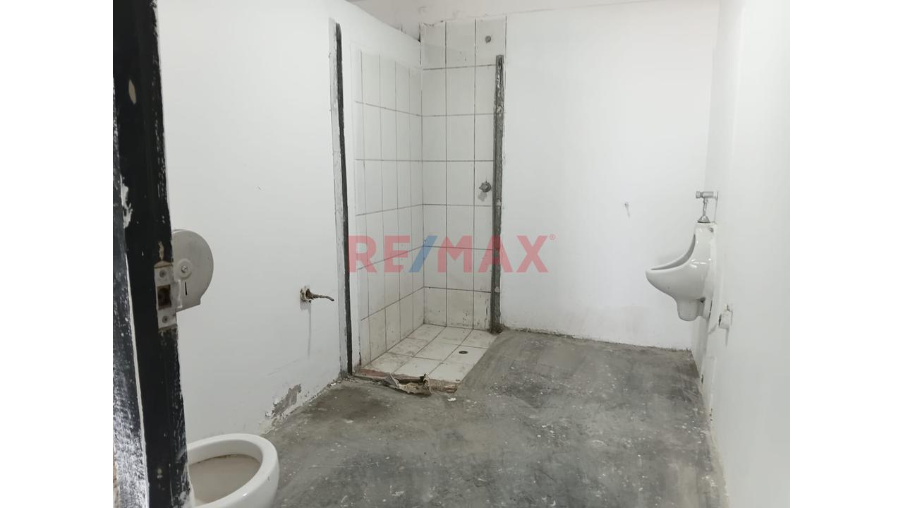 📍 Local Comercial En Alquiler – Av. Universitaria Con Angélica Gamarra - 8