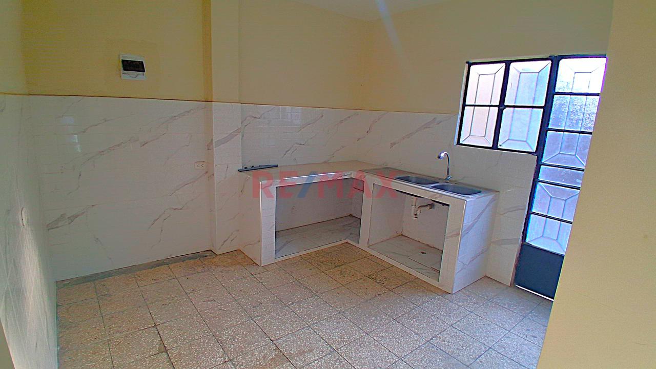 😀 Ocasión Casa En Venta 🏡 Urb. Piura Calle Castro Pozo Mz F1 Lote 06 🔝 Uso Comercial 💰 👉 A.T 199.5 M2 A.C 250 M2 - 8