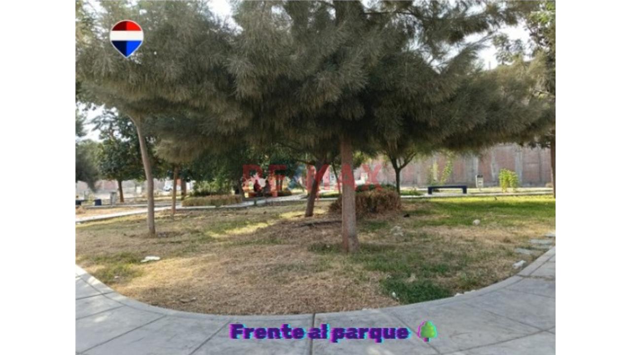 Terreno Posada Del Sol  Frente Al Parque -,Espalda De Av Principal - 2