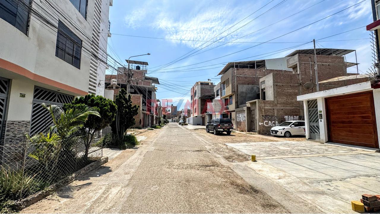 Venta De Terreno Urb. Monterrico I - 4