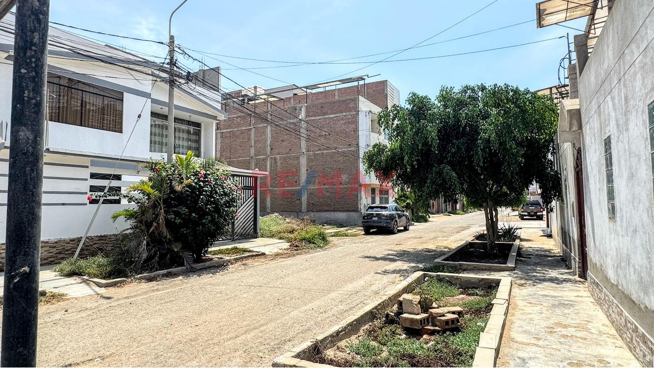 Venta De Terreno Urb. Monterrico I - 2