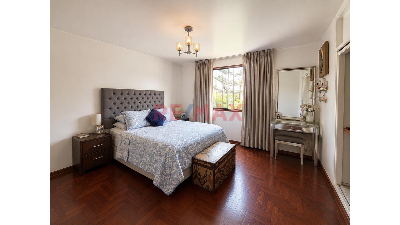 Venta De Hermosa Casa En Urb.Los Molinos - La Molina - 14