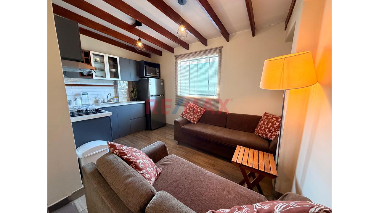 Venta De Hermosa Casa En Urb.Los Molinos - La Molina - 18