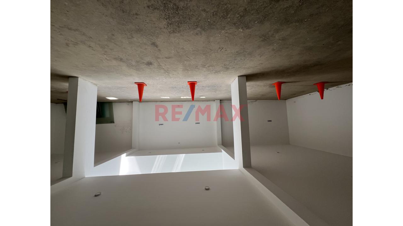 Venta De Hermoso Depa En Putna Rocas - 15