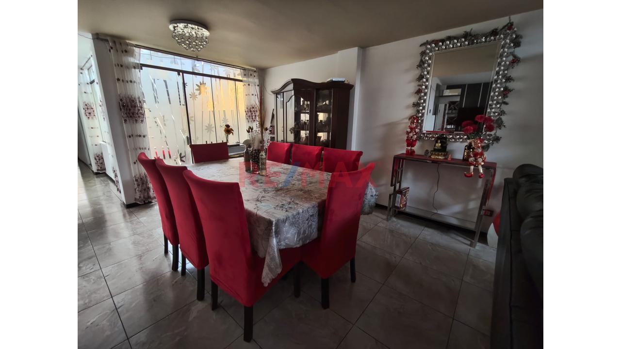 Se Vende Amplio Departamento De 156 M2 + Azotea De 148M2 En  Jose L.Bustamante Y Rivero — foto 4