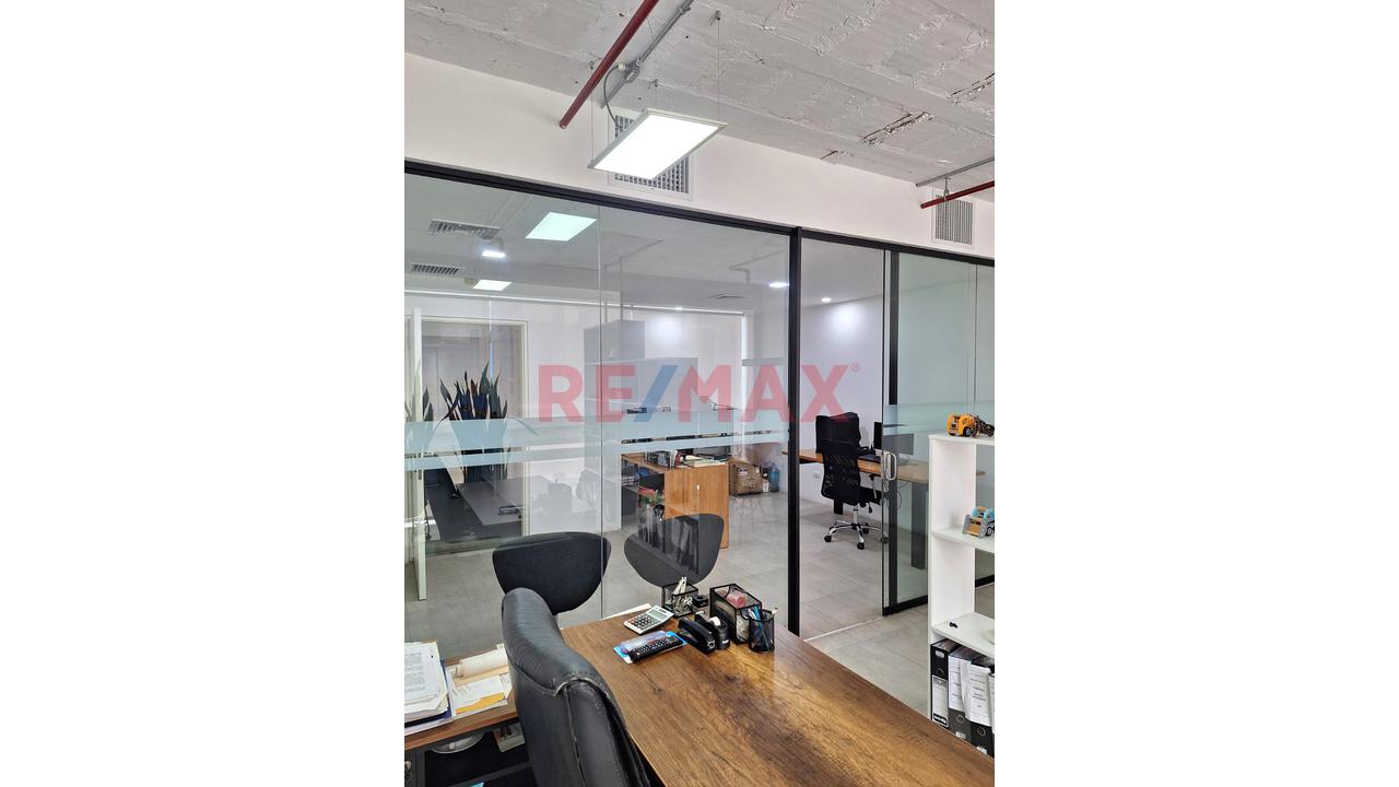 Oficina en Miraflores, 46 m² — foto 4