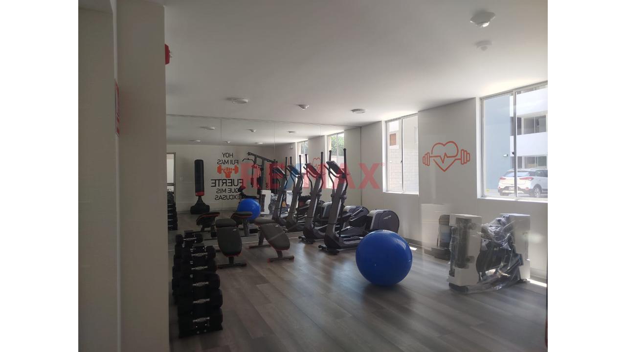 Departamento De Estreno  Primer Piso De 130 Mt + 2 Jardines Internos  En Chorrillos — foto 4