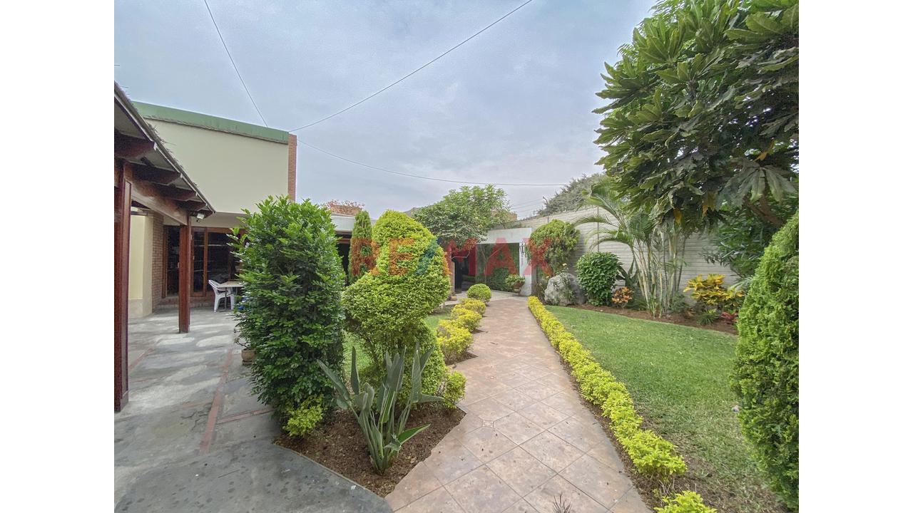 Venta De Casa Comercial En La Molina — foto 15