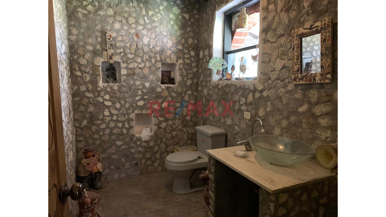 Se Vende Casa Gran Terreno En Sona Urbanizada Ayacucho La Mejor!! - 15