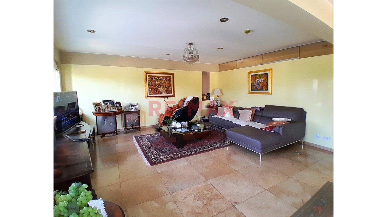 Exclusivo Flat 210M2. 3 Habitac. 2 Cocheras - Deposito(10M2). Urb. Los Granados, Surco — foto 4
