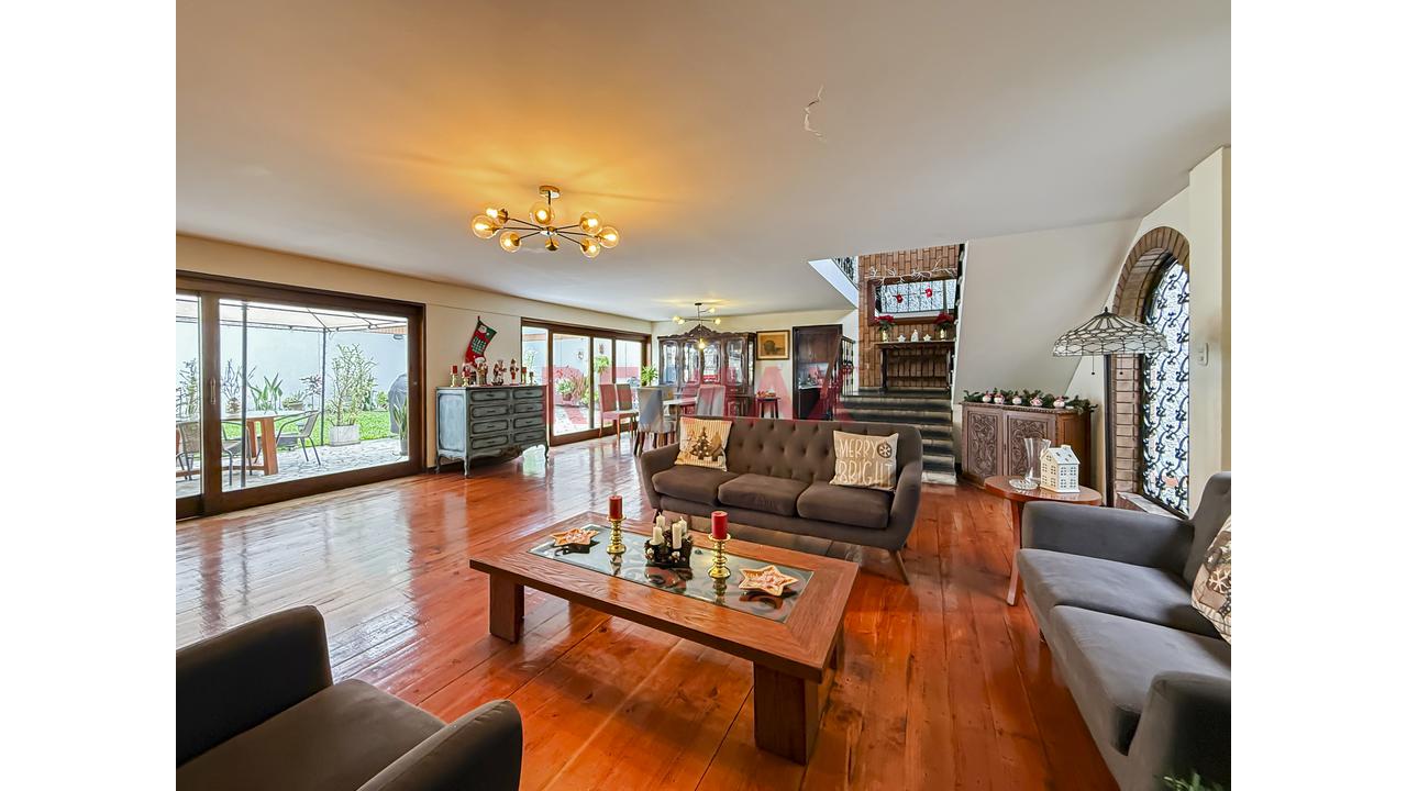 🏡 Casa Con Potencial Inmobiliario En Av. Benavides – Miraflores - 16