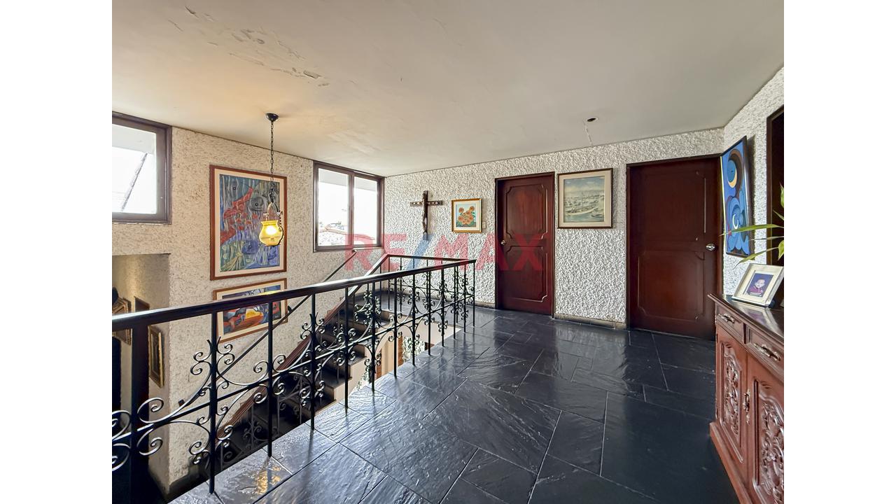 🏡 Casa Con Potencial Inmobiliario En Av. Benavides – Miraflores - 9
