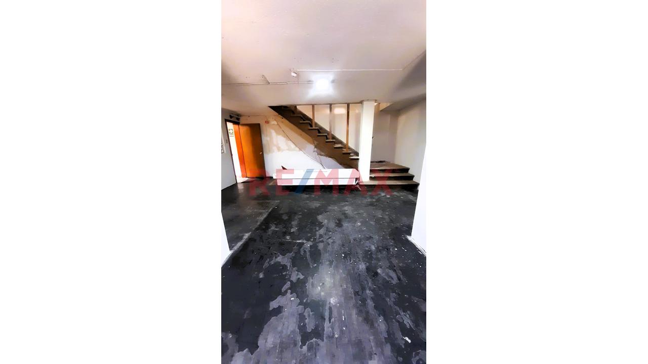 Casa Amplia En Alquiler En Pablo Carriquirry - 2