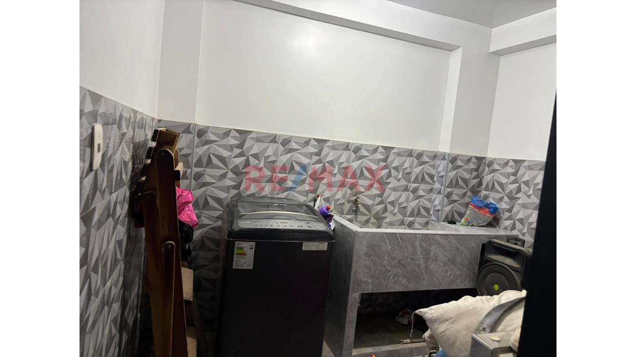 Se Vende Casa Moderna Con Finos Acabados — foto 9