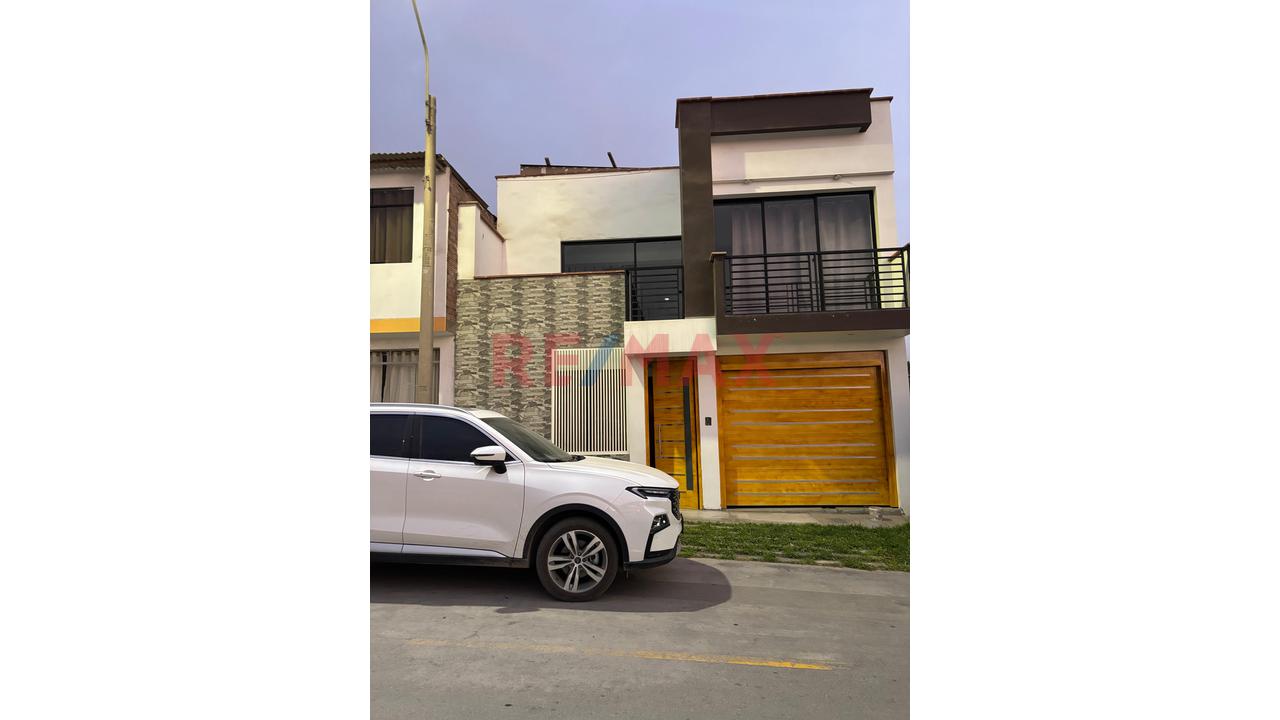 Se Vende Casa Moderna Con Finos Acabados