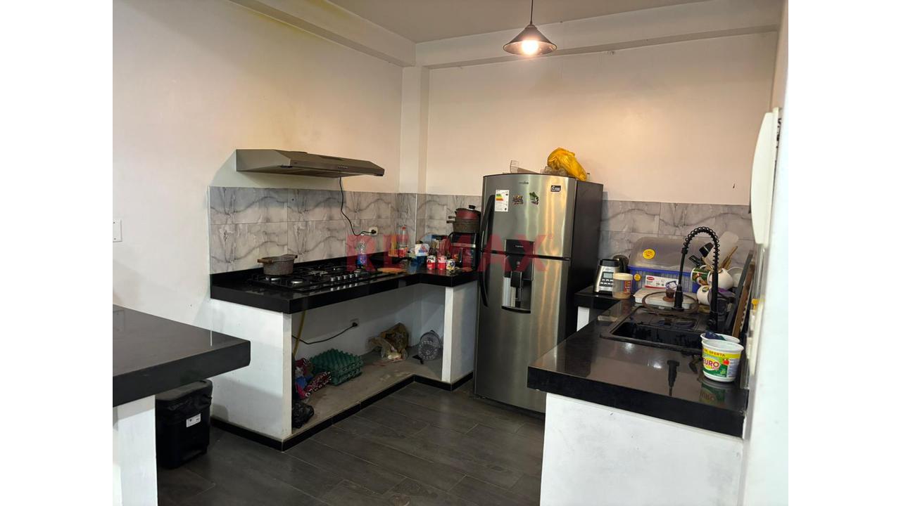 Se Vende Casa Moderna Con Finos Acabados — foto 8