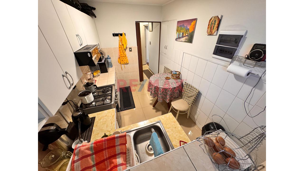 Departamento Tipo Casa En Primer Piso + Cochera — foto 6