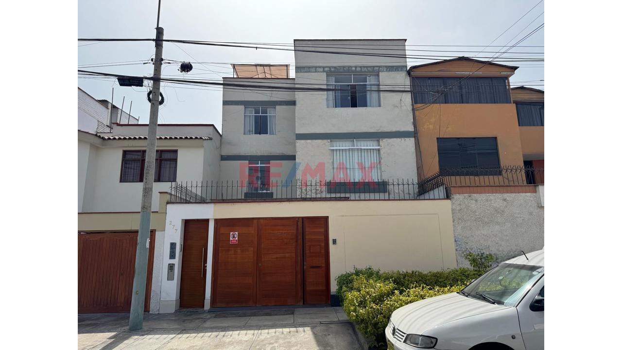 Departamento Tipo Casa En Primer Piso + Cochera — foto 15