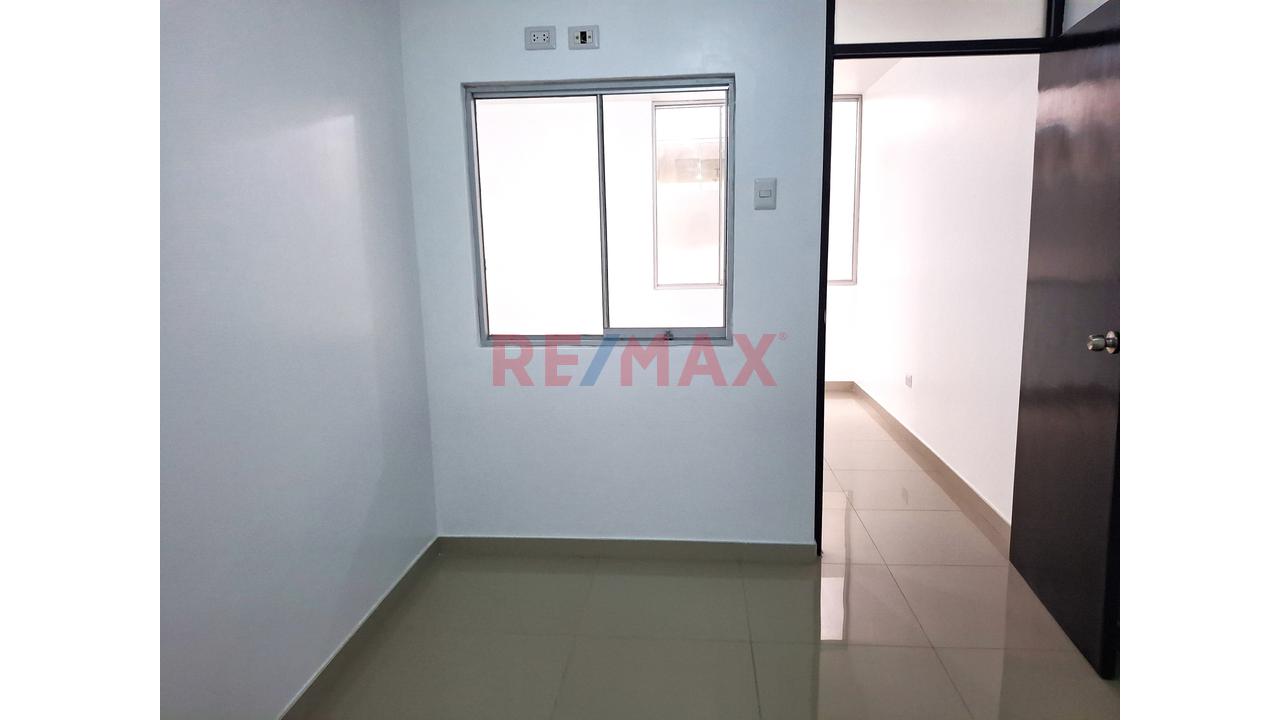 Dpto 2 Dorm | 1 Baño | Acabados De Primera | A Un Paso Del Parque Los Vencedores | Espalda De Plaza Norte | Smp — foto 4